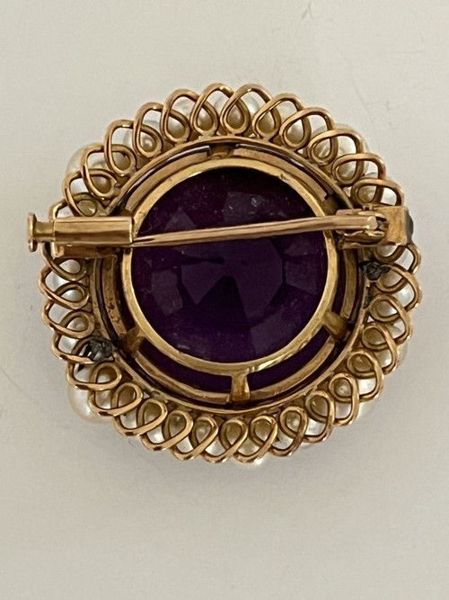 5253- Broche Années 1960 Or Jaune Améthyste Perles