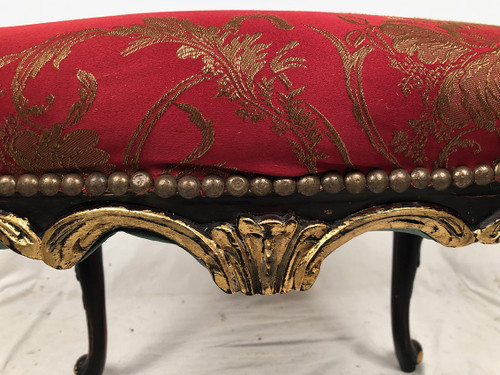 Stool in carved and black and gold lacquered wood, Louis XV style and Chinese inspiration