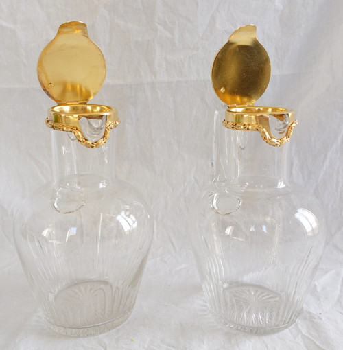 Pair of pitchers in Baccarat crystal and vermei... | Antikeo