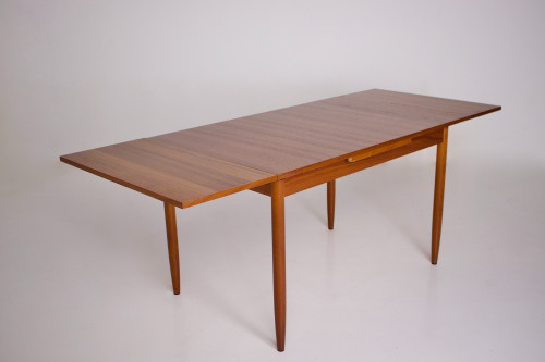 Scandinavian-style extending table.