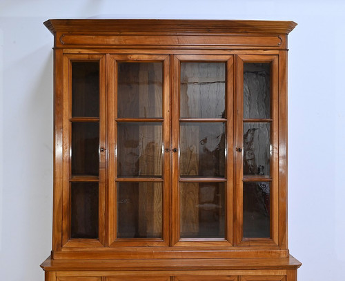 Solid walnut two-part bookcase - Late 19th century