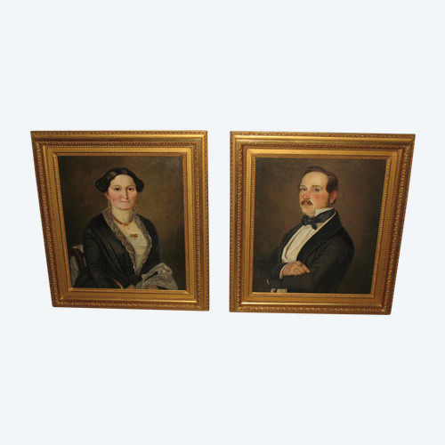 Paire de portraits couple en buste signé M.V. Ziegler huiles sur toile époque milieu 19ème