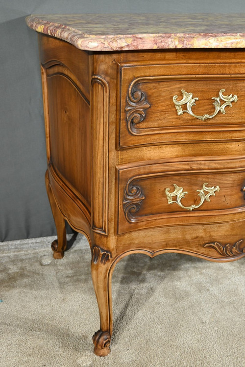 Walnut Crossbow Chest of Drawers, Louis XV style - Early 20th century