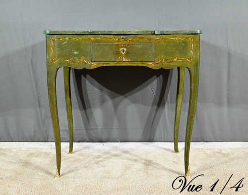 Small Dressing Table in Painted Oak, Louis XV style - Late 18th century