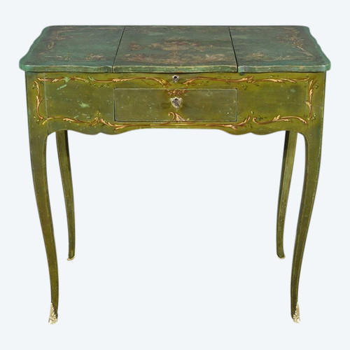 Small Dressing Table in Painted Oak, Louis XV style - Late 18th century