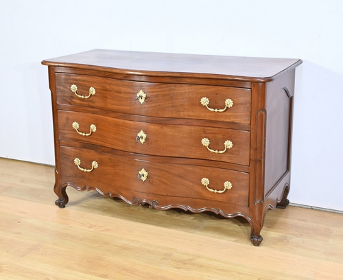 Nantaise de Port chest of drawers in Cuban mahogany - 2nd Part 18th century