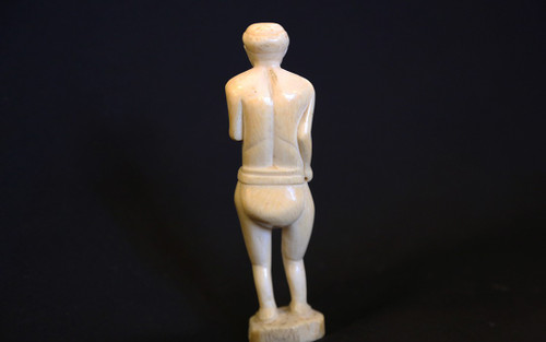  Statue of a standing man in ivory  18th - early 19th century 