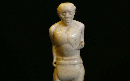  Statue of a standing man in ivory  18th - early 19th century 