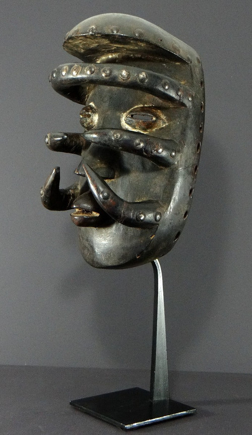 Ouest De La Côte D'ivoire, Peuple Bété, Première Moitié Du XXème Siècle, Superb Wooden Mask.