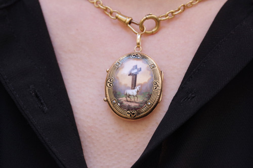 Enameled Swiss antique locket in 14k gold, victorian enamel locket pendant, christian pendant