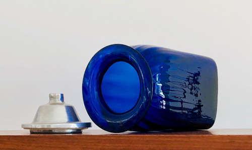 3 apothecary jars in cobalt blue blown glass and aluminum lids, Italy