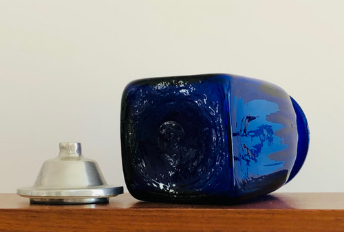 3 apothecary jars in cobalt blue blown glass and aluminum lids, Italy