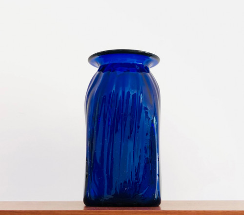 3 apothecary jars in cobalt blue blown glass and aluminum lids, Italy