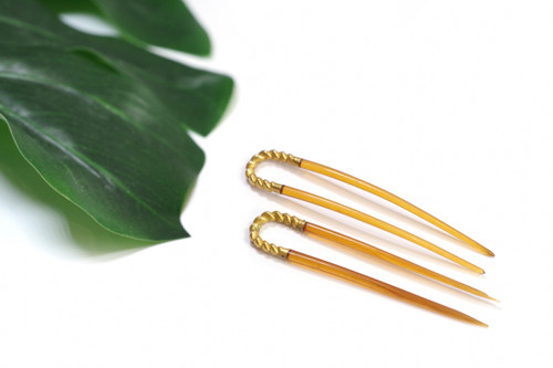 Antique gold wedding hairpins in 18 karats gold and organic material, head jewelry, wedding hairpins