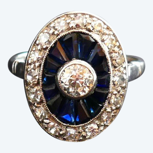 Art Deco Ring with Calibrated Diamonds and Sapphires, Platinum.