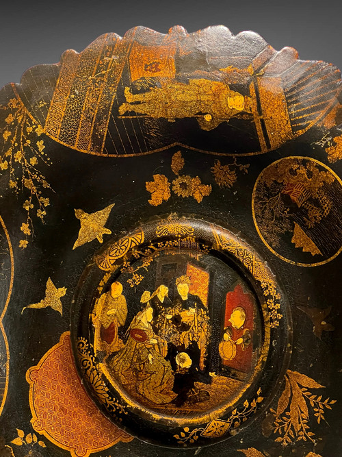 JAPANESE PLATTER / TRAY NAPOLEON III PERIOD WITH FIGURES 35 CM