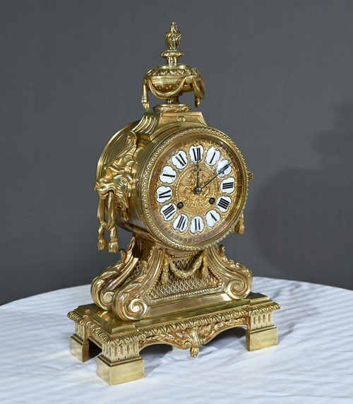 Orologio in bronzo, firmato G.Philippe Palais Royal - 1870