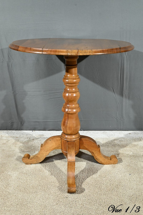 Small walnut pedestal table, Louis Philippe period - 2nd half 19th century