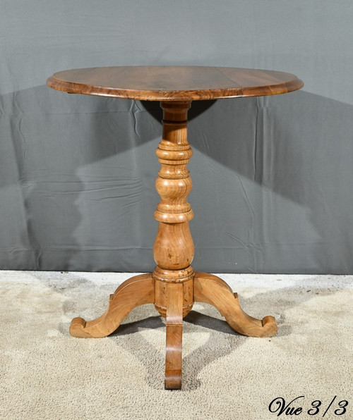 Small walnut pedestal table, Louis Philippe period - 2nd half 19th century