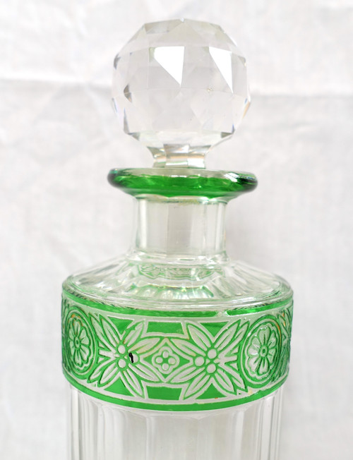 Bottiglia di profumo in cristallo Baccarat sovrapposto verde, modello Impero - 15,2 cm