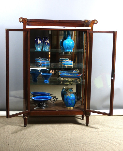 Mahogany display case, late 19th century