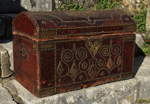 Studded leather travel case, 18th century