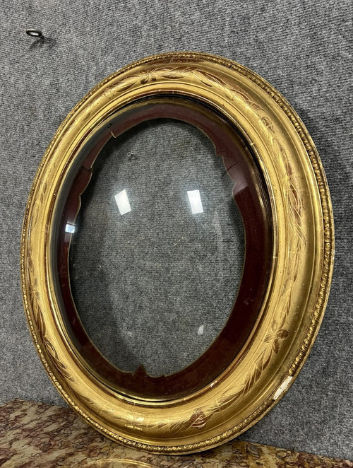 Gilded leaf frame with curved glass Napoleon III period circa 1850