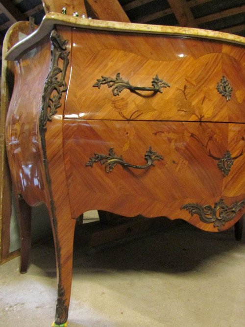 Commode Style Louis XV