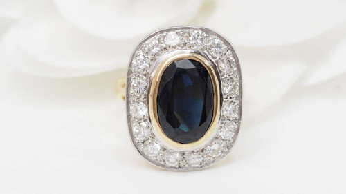 Two-tone gold, sapphire and diamond pompadour ring