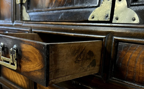 Chinese cabinet in ironwood and gilt bronze, 19th century