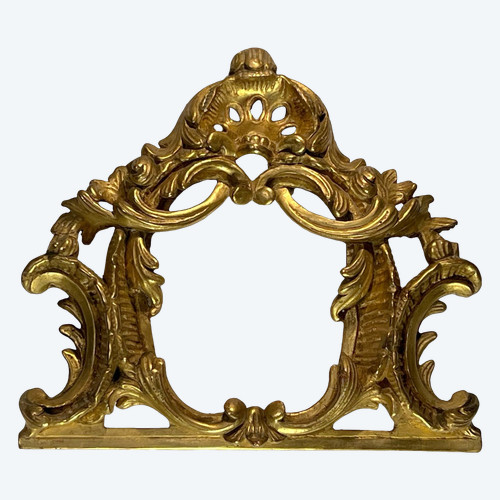 19th CENTURY WOODWORK ELEMENT IN LOUIS XV STYLE GILT WOOD, 30 CM HIGH