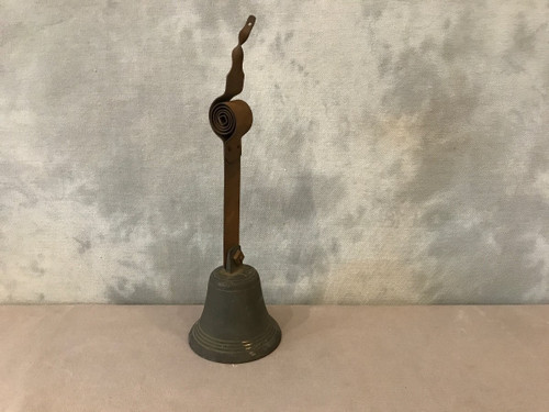 Old gate bell in bronze and iron from the 19th century