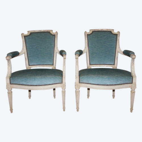 Paire De Fauteuils De Style Louis XVI En Noyer Laqué Blanc Vers 1900