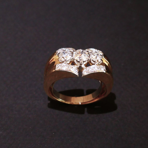 Tank-Ring mit Diamanten, 18 Karat Gold.