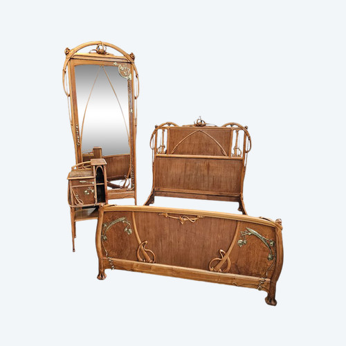 Water Lilies" Art Nouveau Bedroom Set