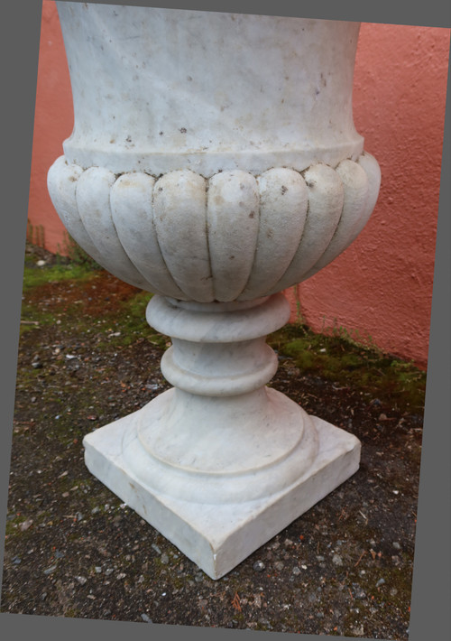 Paire de vases Médicis XIX