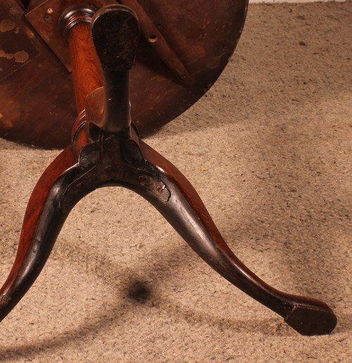 English Mahogany Tripod Table - 18th Century