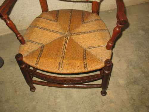 Suite de 3 fauteuils paillés Provençaux époque 19ème de style Louis XVI