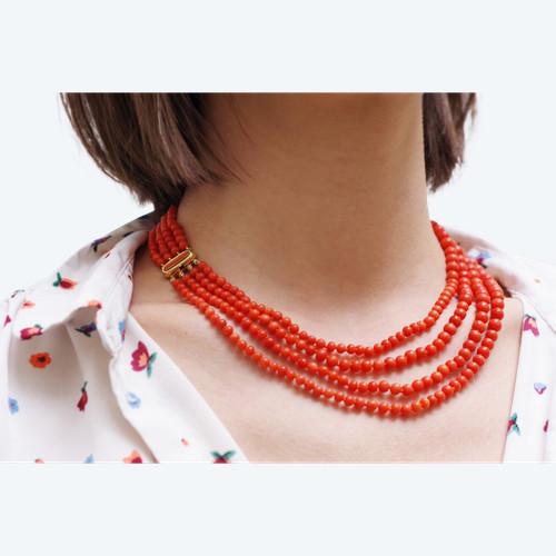 Four rows coral beads necklace with a clasp in 18k gold, multi rows necklace, long necklace