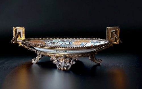 Large Japanese Dish Mounted In Bronze Louis XVI Napoleon III Style - 19th Century Japan L 56cm