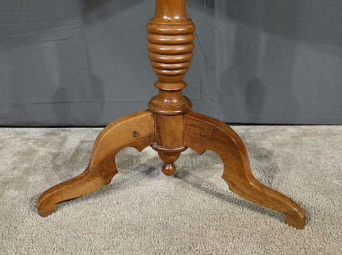 Walnut Pedestal Table, Louis-Philippe period – 1st part 19th century