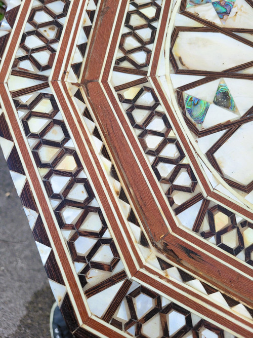 Pair Of Oriental Marquetry Pedestal Tables, 20th Century