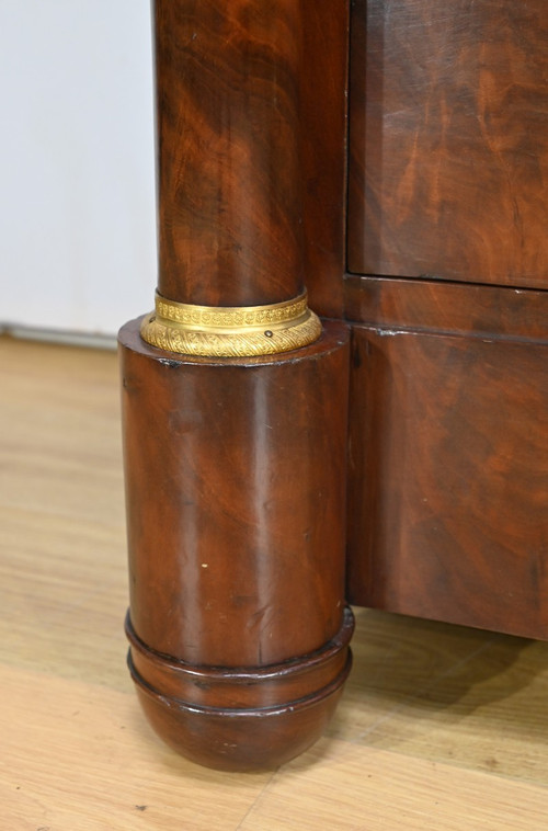 Mahogany chest of drawers, Empire period – Early 19th century