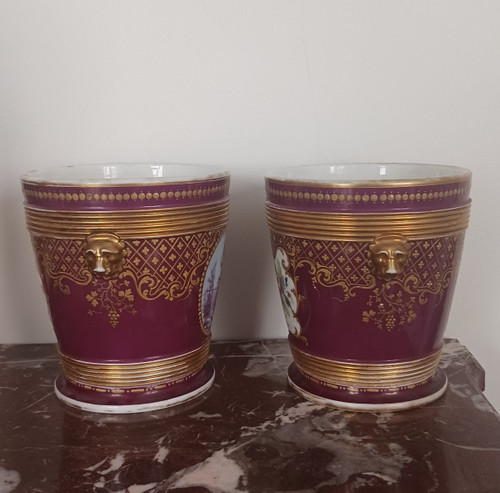 Old Paris, Louis Philippe period, Napoleon III - large pair of flower pots - purple and rich background