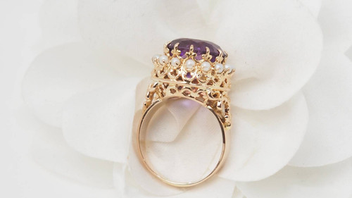 Vintage ring in rose gold, amethyst and fine pearls