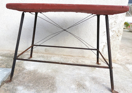 Iron coffee table from the 60's with 19th century Delft tile top