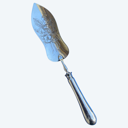 Service shovel.