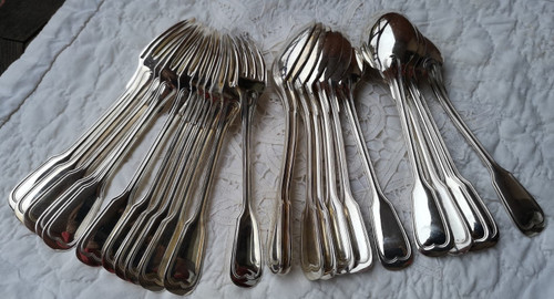 12 pieces of silver-plated flatware Filet orfèvrerie Saint-Médard model