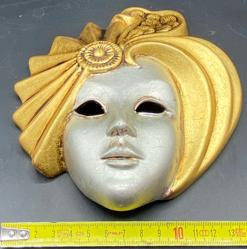 CERAMIC MASK