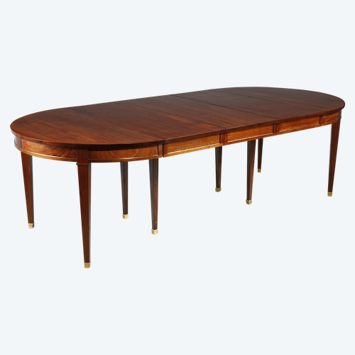 LOUIS XVI STYLE SOLID MAHOGANY EXTENSIBLE TABLE